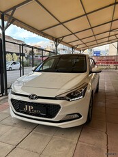 Hyundai i 20 '15 1.1 CRDI BLUE 5 STAR EDITION