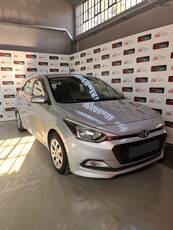 Hyundai i 20 '15 BLUE