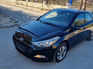 Hyundai i 20 '16 1.1 CRDi YES! Gold