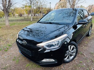 Hyundai i 20 '17 LED 6TAXYTO PASSION