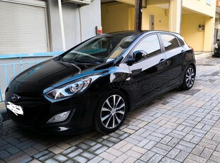 Hyundai i 30 '12 CRDI TURBO-DIESEL