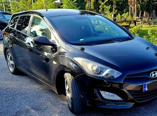 Hyundai i 30 '13 1.6 CRDI Diesel Automatic 6 speed