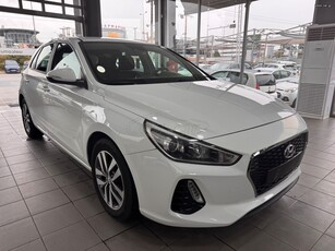 Hyundai i 30 '18 1,4 ΜPI 100PS NAVI!