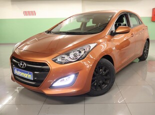 Hyundai i30 1.4 (2015)