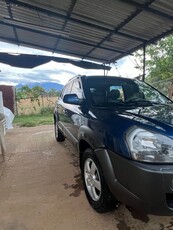 Hyundai Tucson '05 2.0 GLS 4WD