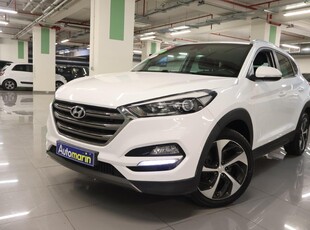 Hyundai Tucson 1.7 (2015)