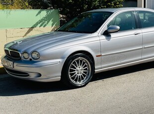 Jaguar X-Type '03