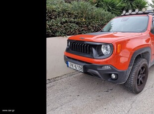 Jeep Renegade '16 Trailhawk Anniversary special edition