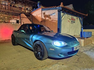 Mazda MX-5 '05