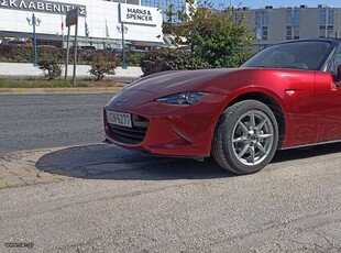 Mazda MX-5 '23 MX-5 SKYACTIV-G 132HP 1.5L IPM6 EXCLUSIVE LINE /DRAS/BSM