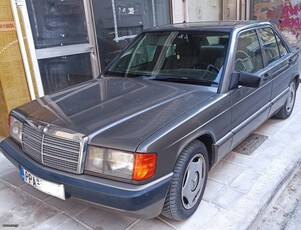 Mercedes-Benz 190 '92