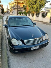 Mercedes-Benz 200 '01