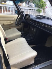 Mercedes-Benz 200 '74 200 E