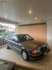 Mercedes-Benz 200 '92 E200