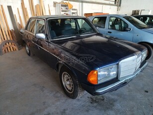 Mercedes-Benz 230 '80 W123