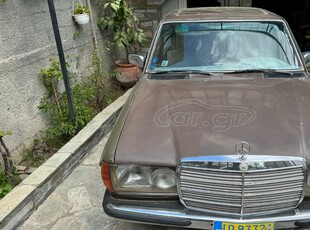 Mercedes-Benz 230 '83 W123