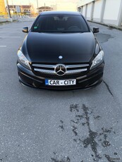 Mercedes-Benz A 180 '13 AMG LINE