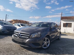 Mercedes-Benz A 180 '13 BLUEEFFICIENCY EDITION STYLE