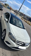 Mercedes-Benz A 180 '14 A180