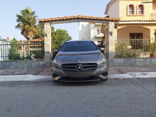 Mercedes-Benz A 180 '15