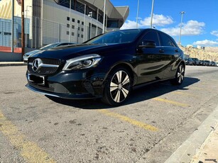 Mercedes-Benz A 180 '16 URBAN activity edition amg line