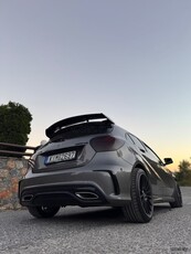 Mercedes-Benz A 180 '17 AMG LINE