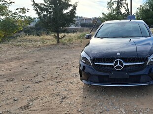 Mercedes-Benz A 180 '18 D SPORT PREMIUM