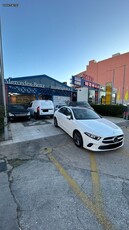 Mercedes-Benz A 220 '19 Limousine AMG-Line 4MATIC 7G-DCT