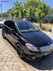 Mercedes-Benz B 180 '11 BlueEFFICIENCY