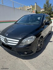 Mercedes-Benz B 180 '12 Executive