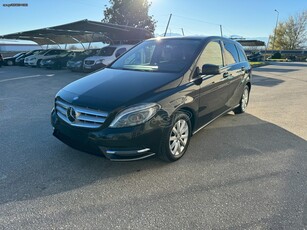 Mercedes-Benz B 180 '13 d