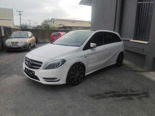 Mercedes-Benz B 200 '12 Blue Efficiency Sport edition