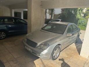 Mercedes-Benz C 200 '02