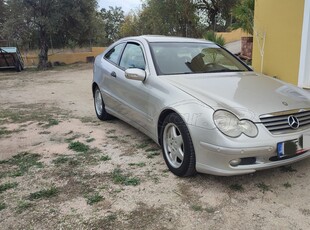 Mercedes-Benz C 200 '03