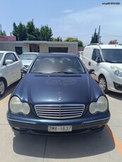 Mercedes-Benz C 200 '03