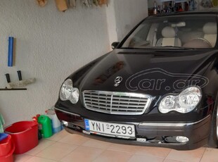 Mercedes-Benz C 200 '03