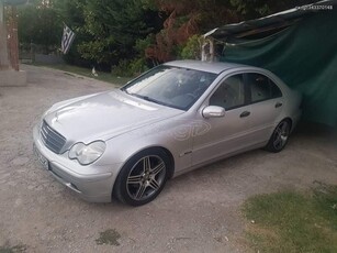 Mercedes-Benz C 200 '03