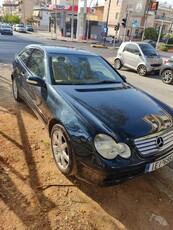 Mercedes-Benz C 200 '04 Sport coupe