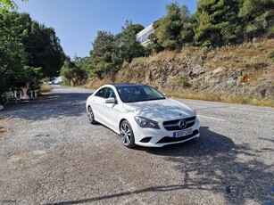 Mercedes-Benz CLA 200 '14 CLA200D