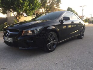 Mercedes-Benz CLA 200 '14 Diesel AUTO 136hp Urban Panorama