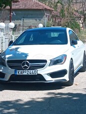 Mercedes-Benz CLA 45 AMG '15 4MATIC SPEEDSHIFT DCT 7G-TRONI