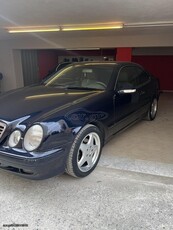 Mercedes-Benz CLK 200 '01 Coupé Elegance compressor