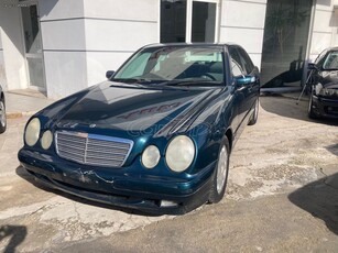 Mercedes-Benz E 200 '00 Compressor Classic