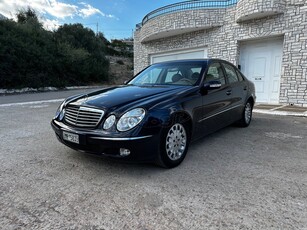 Mercedes-Benz E 200 '03 E200