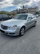 Mercedes-Benz E 200 '09 Cdi