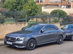 Mercedes-Benz E 200 '19 AVANTGARDE (9G - TRONIC)