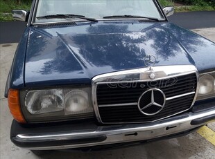 Mercedes-Benz E 200 '83