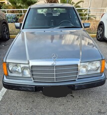 Mercedes-Benz E 200 '90