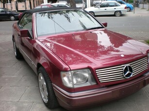 Mercedes-Benz E 200 '93