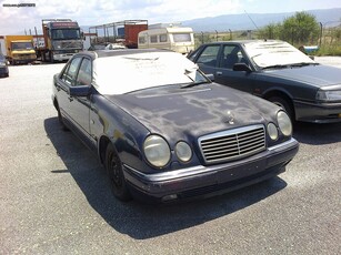 Mercedes-Benz E 200 '96 AVANTGARDE FULL EXTRA